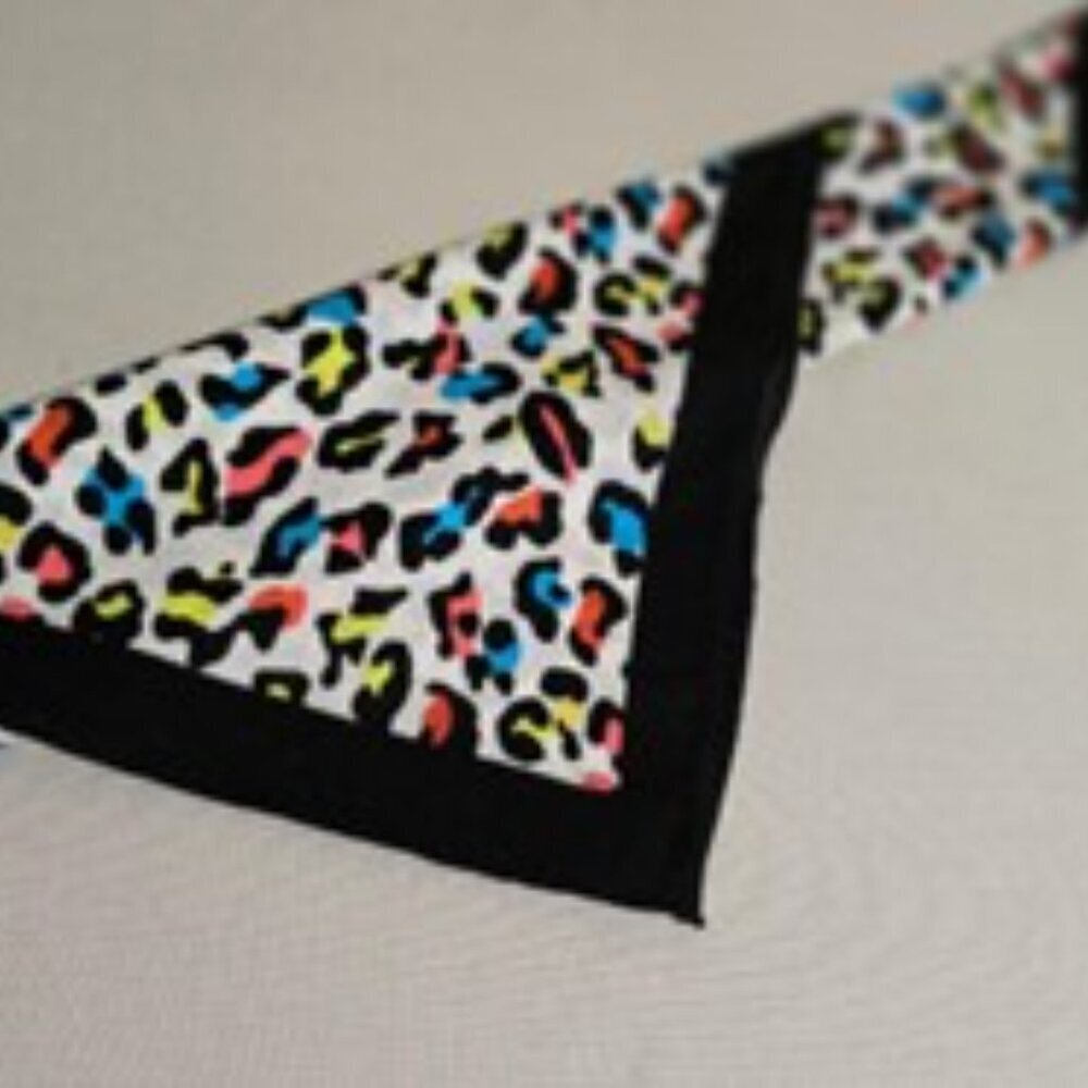 100 % Cotton Colorful Scarf Leopard Animal Print 21x21" - Picture 2 of 5